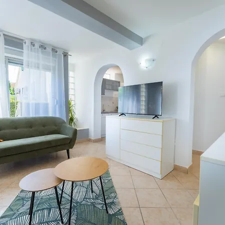 Family Apartamento Zadar